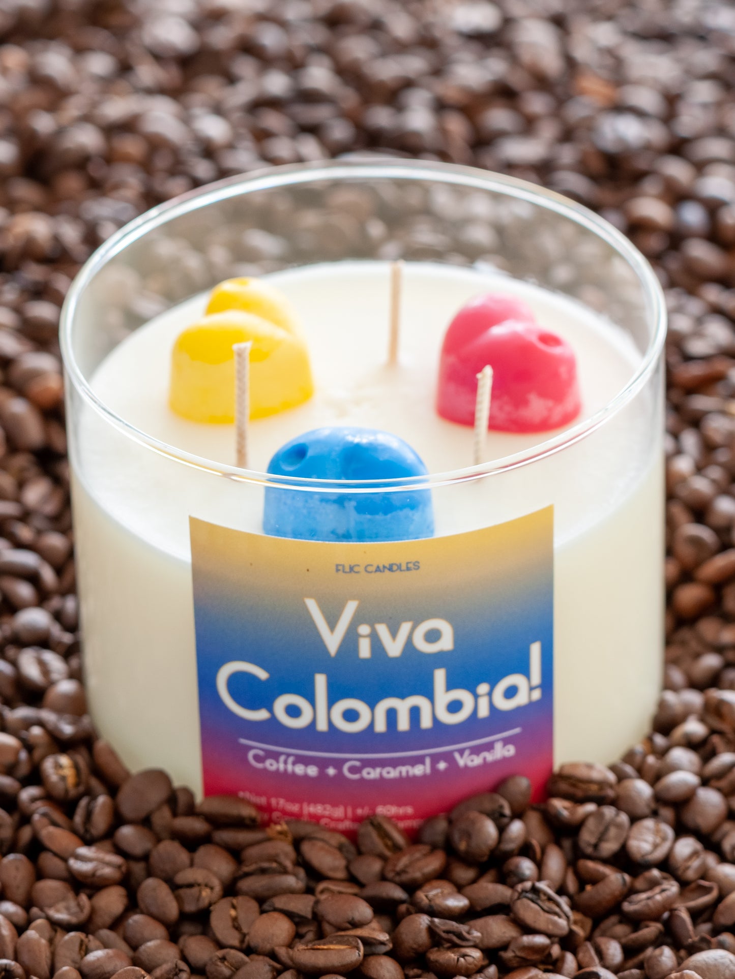 Viva Colombia! Candle 17 OZ