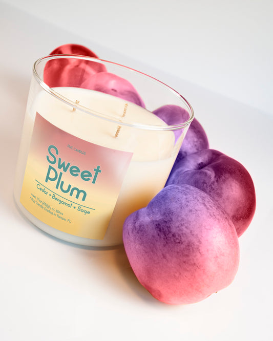 Sweet Plum Candle 17 OZ